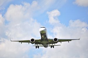 Anschlussflug verpasst - Fluggesellschaft muss Entschädigung zahlen